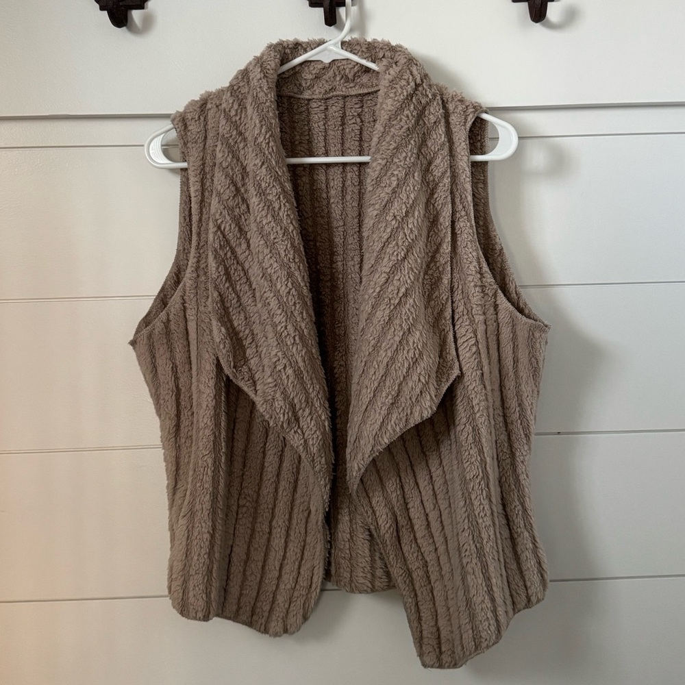 SHEIN Brown Textured Open Front Vest, Women’s L